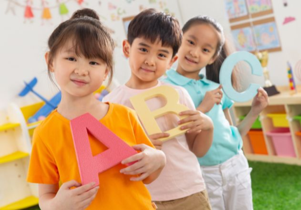 Trẻ em từ mấy tuổi là học tiếng Anh tốt nhất ? 2 tre em tu may tuoi la hoc tieng anh tot nhat 2
